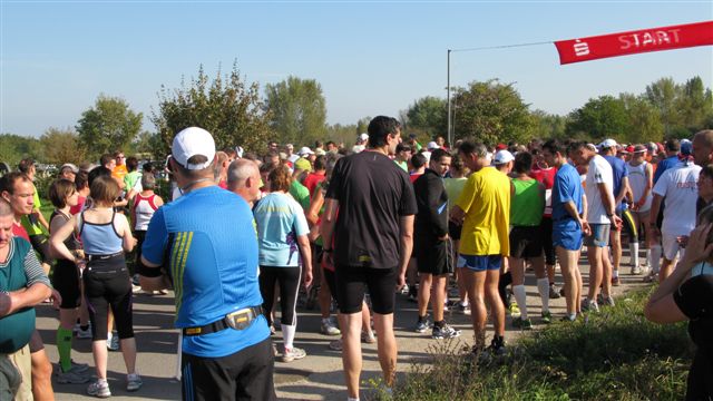 ../Images/Geiseltalseelauf2011 (17).jpg